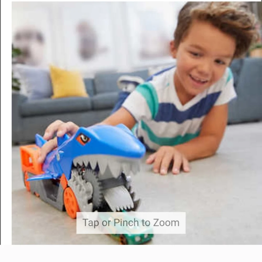 Hot Wheels City Battling Creature Transports with 20 Die-Cast Cars